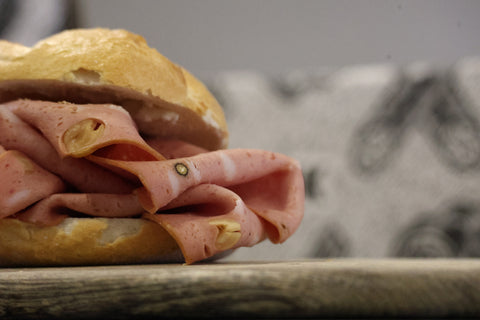 OINK mortadela